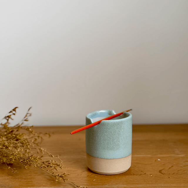 Brush Pot